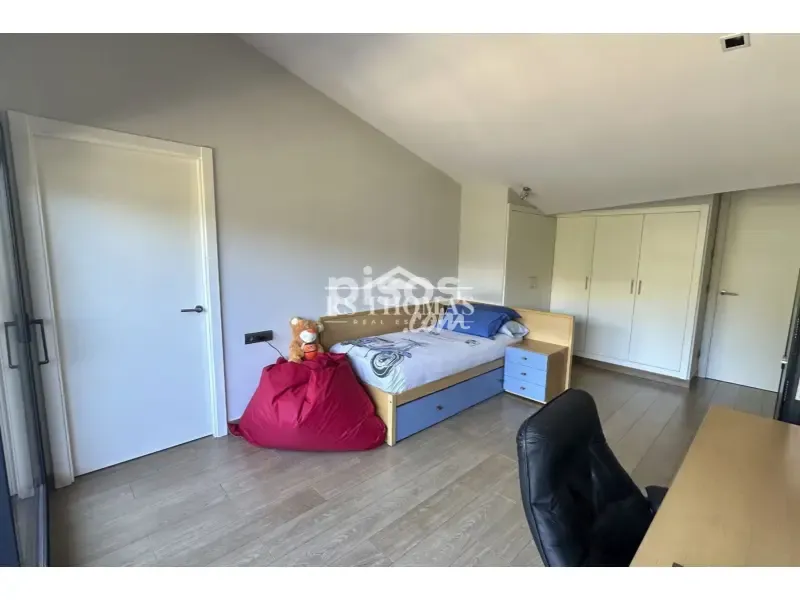 Magamistoad - Exclusive Chalet with Mountain Views in Anyós