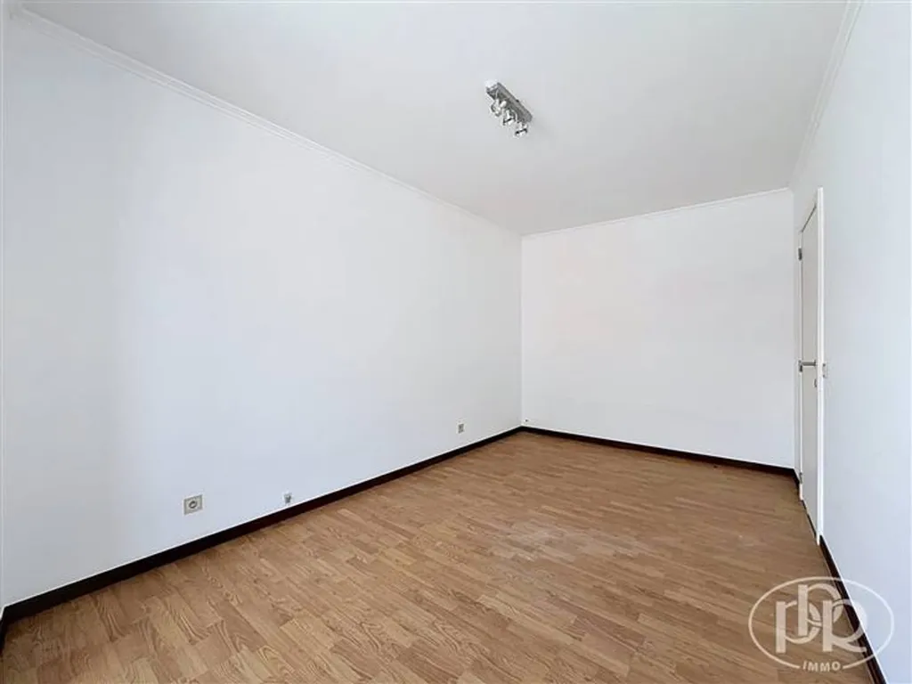 other_room