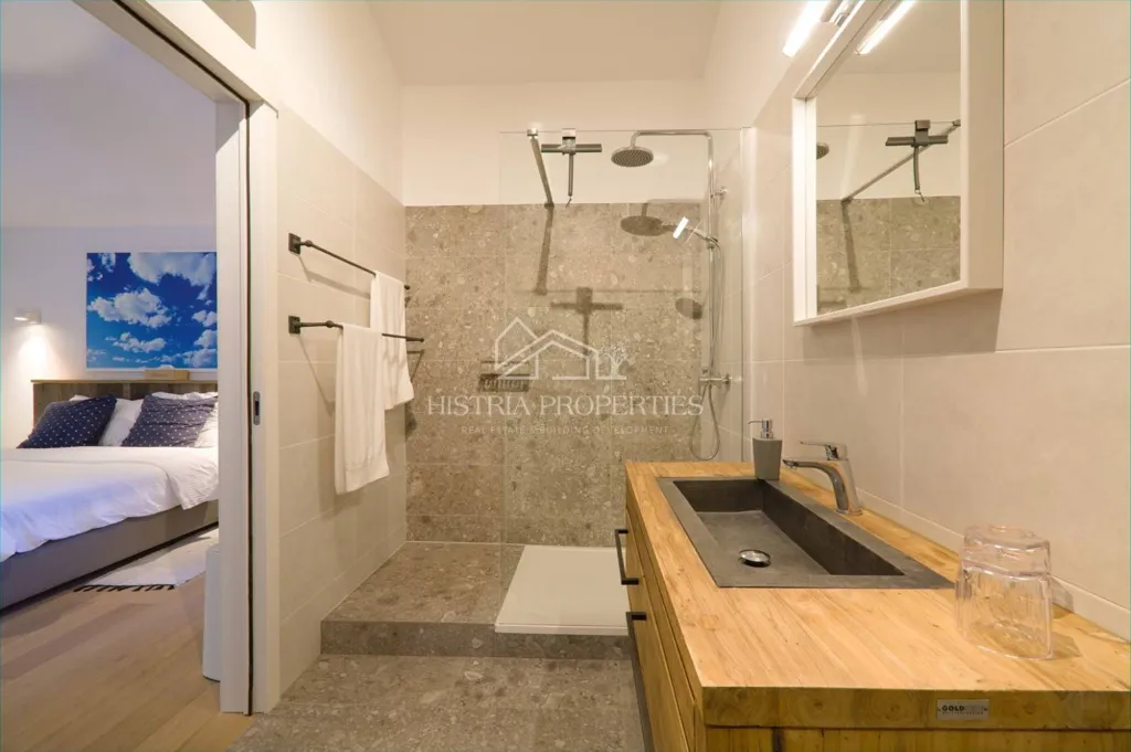 Salles de bain - Traditional Istrian Villa with Pool in Poreč