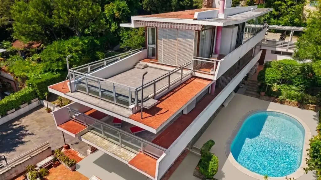 Vista aerea - Villa fronte mare con terrazze a Castiglioncello