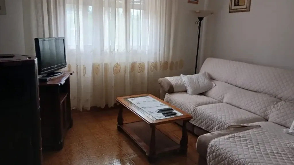 Séjour - Rustic House with Garden near Canalbianco, Ceregnano