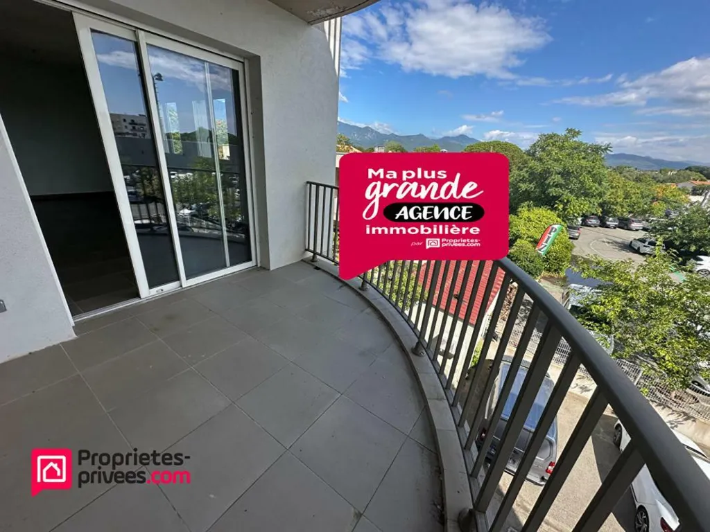 Rõdu - Modern Apartment with Balcony in Ghisonaccia