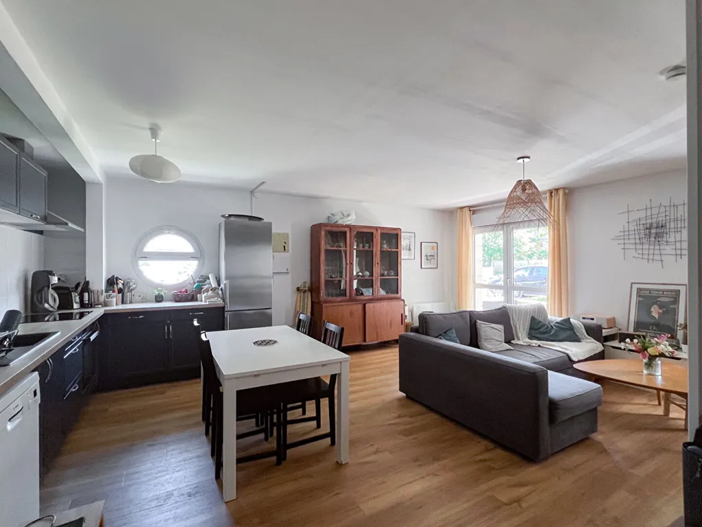 Elutuba - Apartment with Terrace in Angers La Madeleine