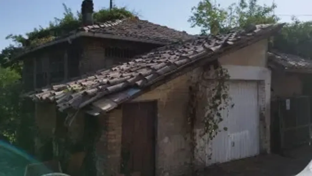 Extérieur - Rustic Property with Land in Castelvetro