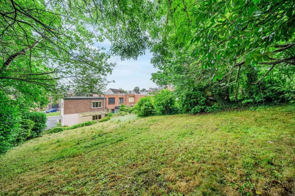 Giardino - House with Terrace in Herstal