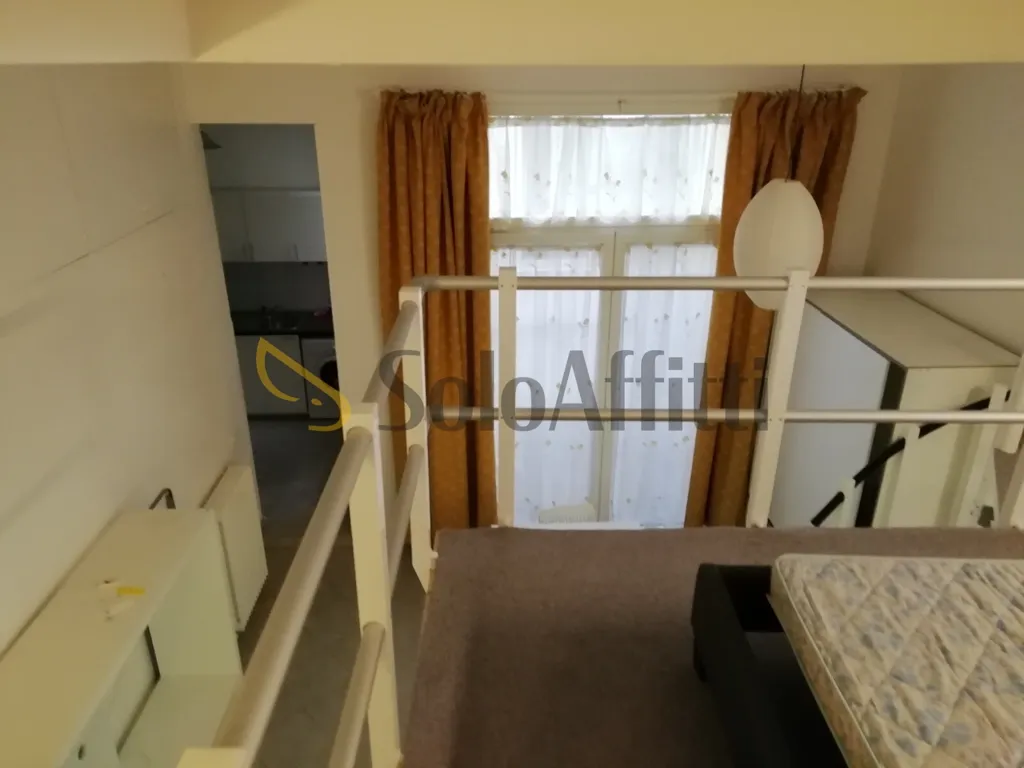 Chambres - Studio Flat with Mezzanine in Rifredi, Florence