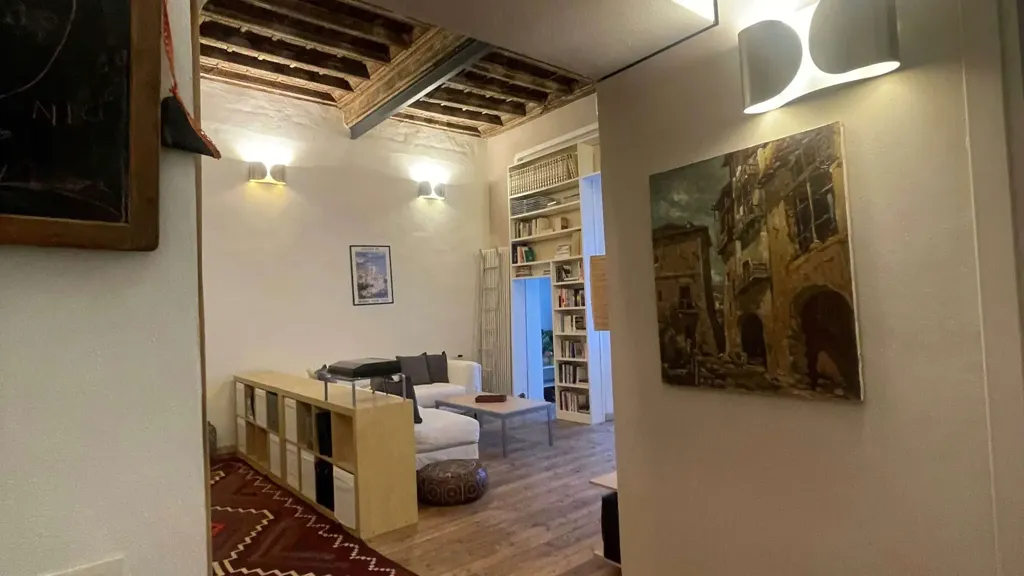Séjour - Charming Apartment with Balcony in Asti