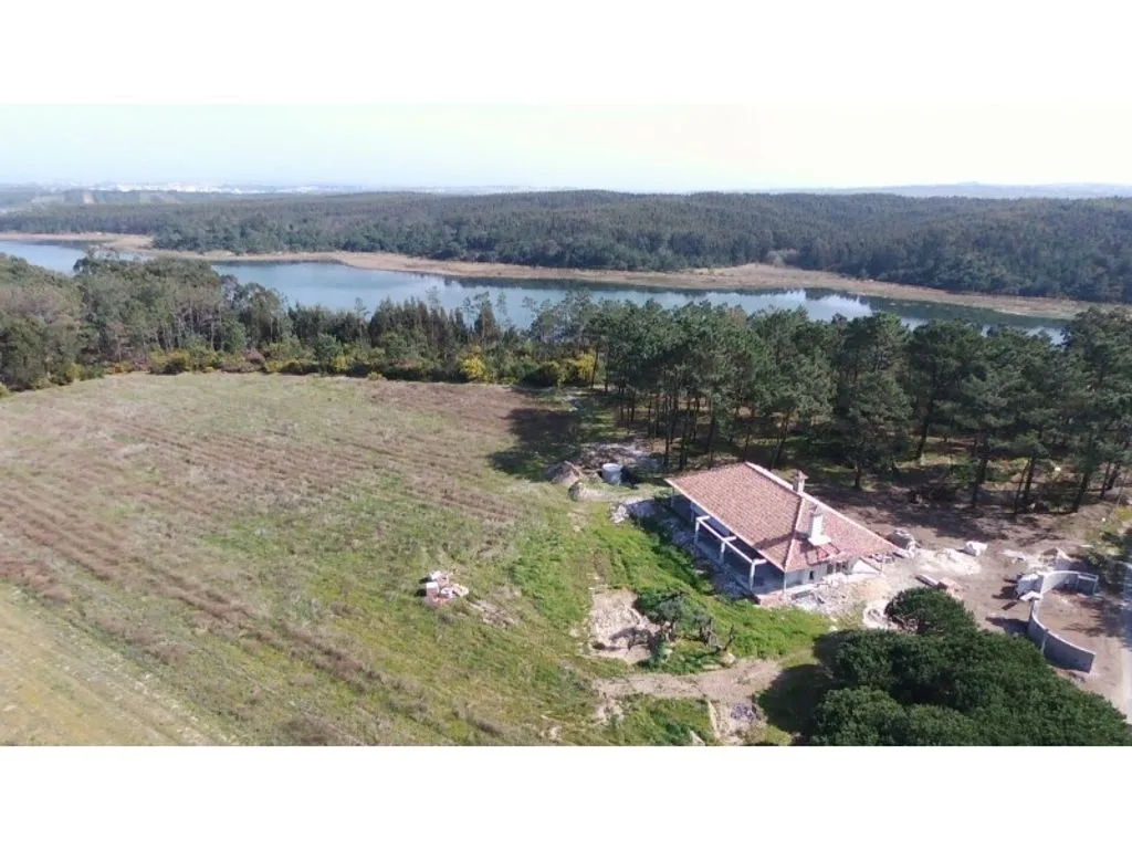 Vue aérienne - Hotel Development Plot near Obidos Lagoon
