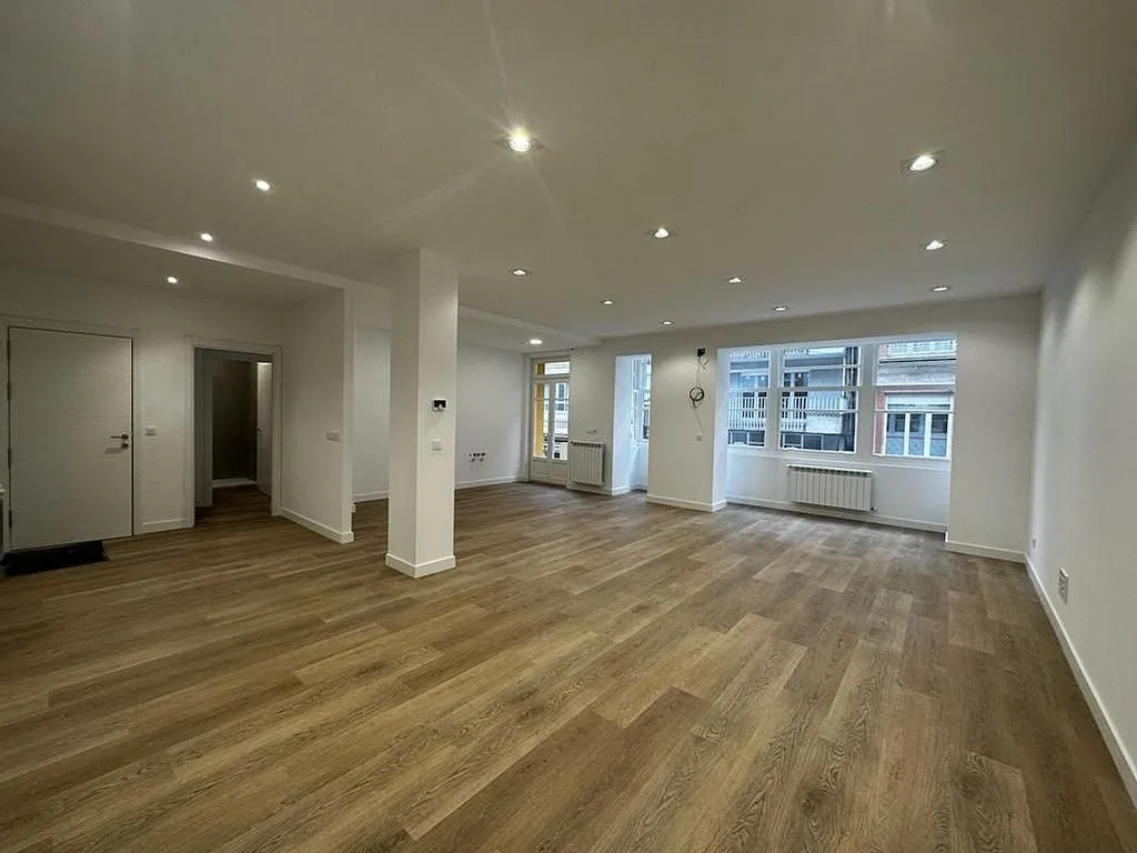 Séjour - New Flat with Garage in Lugo Centre
