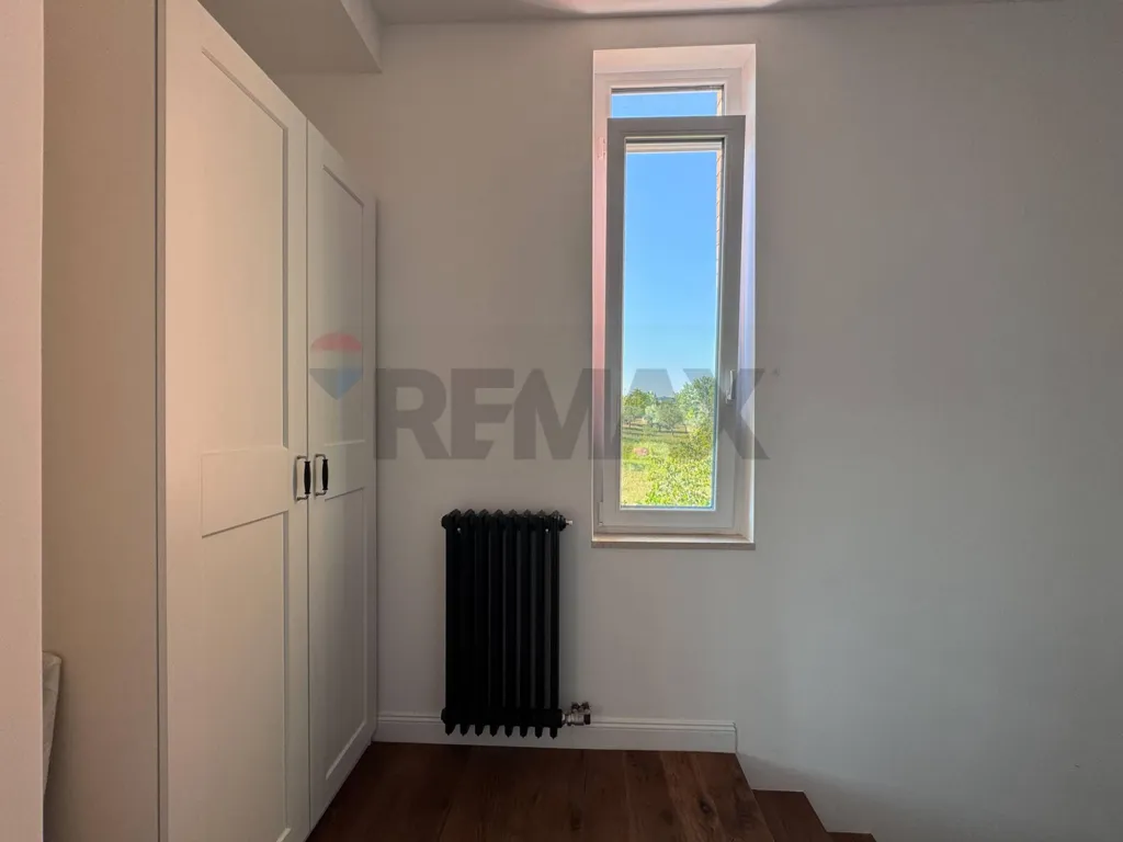 Pièces - Semi-detached Villa with Terrace in Campobasso