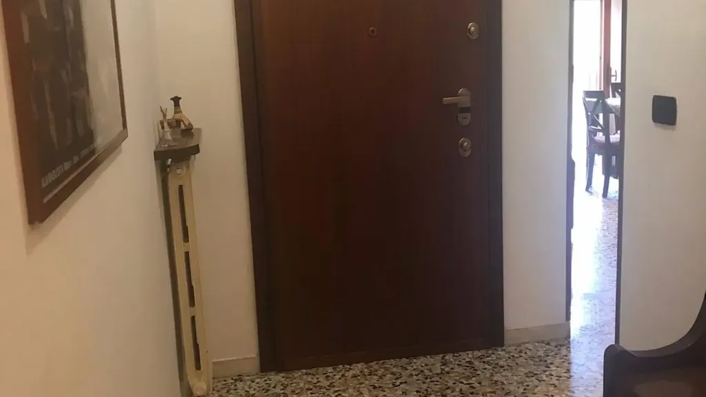 Ingresso - Trilocale with Balcony in Pontedera