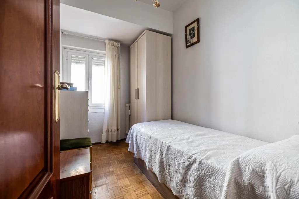 Chambres - Apartment with Terrace in Guindalera, Madrid