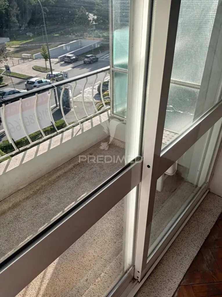 Rõdu - T3 Apartment with Metro Access in Porto