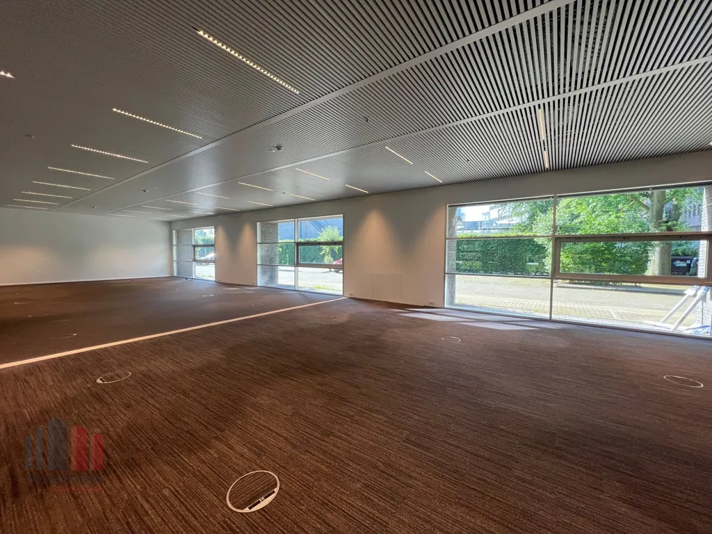 Toad - Office Space with Private Terrace in Gentbrugge