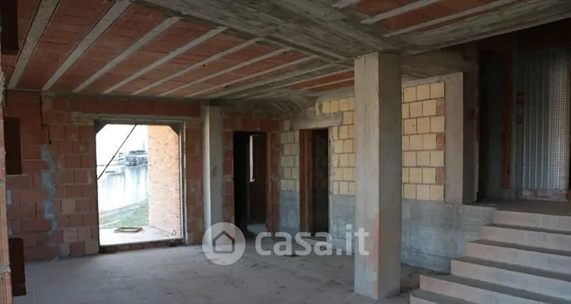 Pièces - Villa with Terrace in Montefino