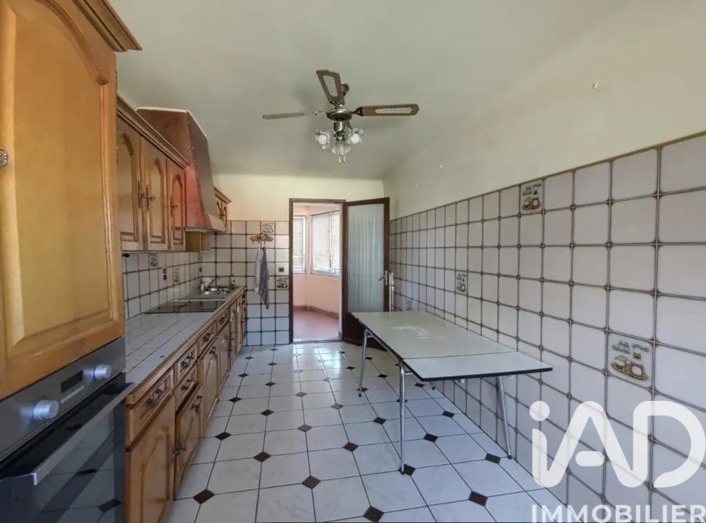 Cuisine - Appartement 4 Pièces avec Balcon et Garage à Perpignan