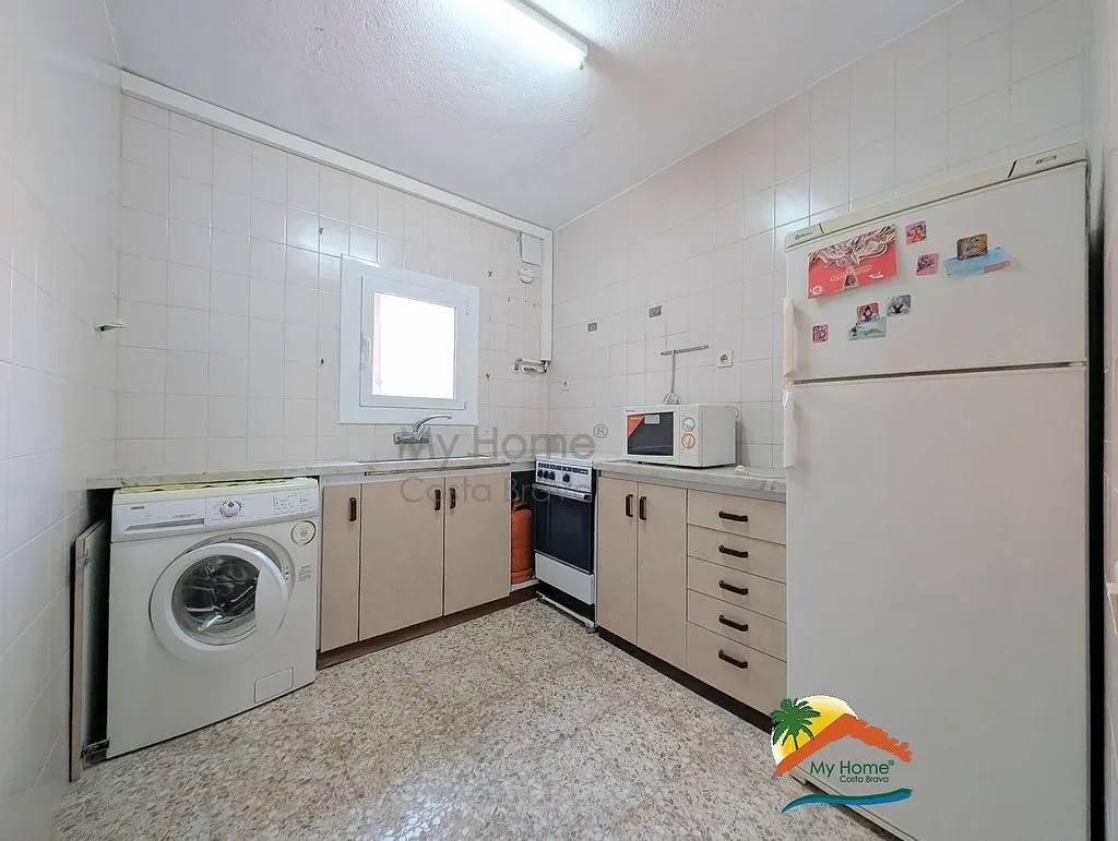 Cucina - Chalet with Pool and Terrace in Aiguaviva Parc