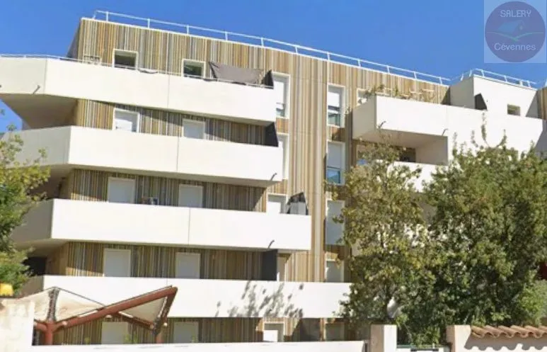 Exterior - Student Studio with Garden in Dynamic Quarter