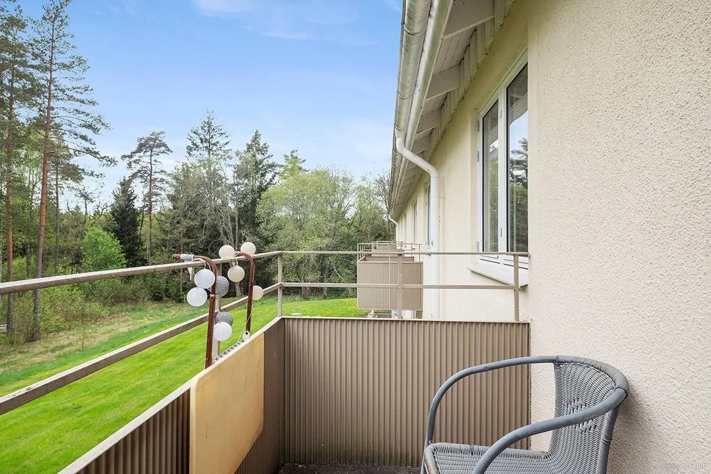 Rõdu - Apartment with Balcony in Grimsås