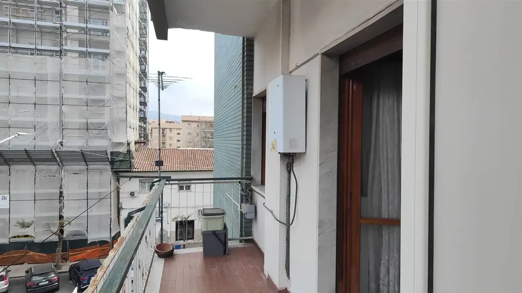 Rõdu - Spacious Apartment with Balconies in Cosenza
