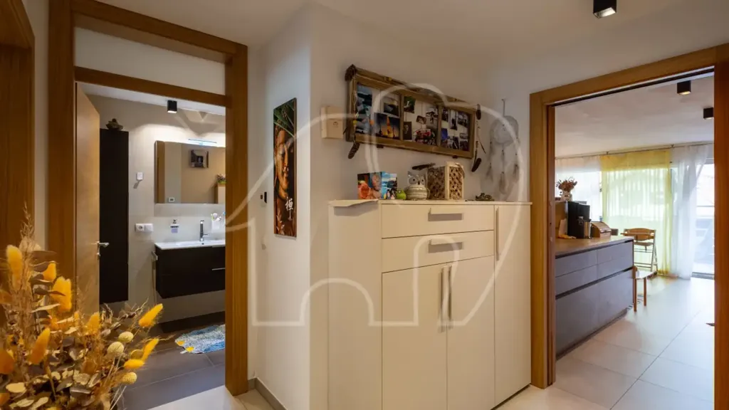 Esik - Modern Apartment with Mountain View in Vipiteno