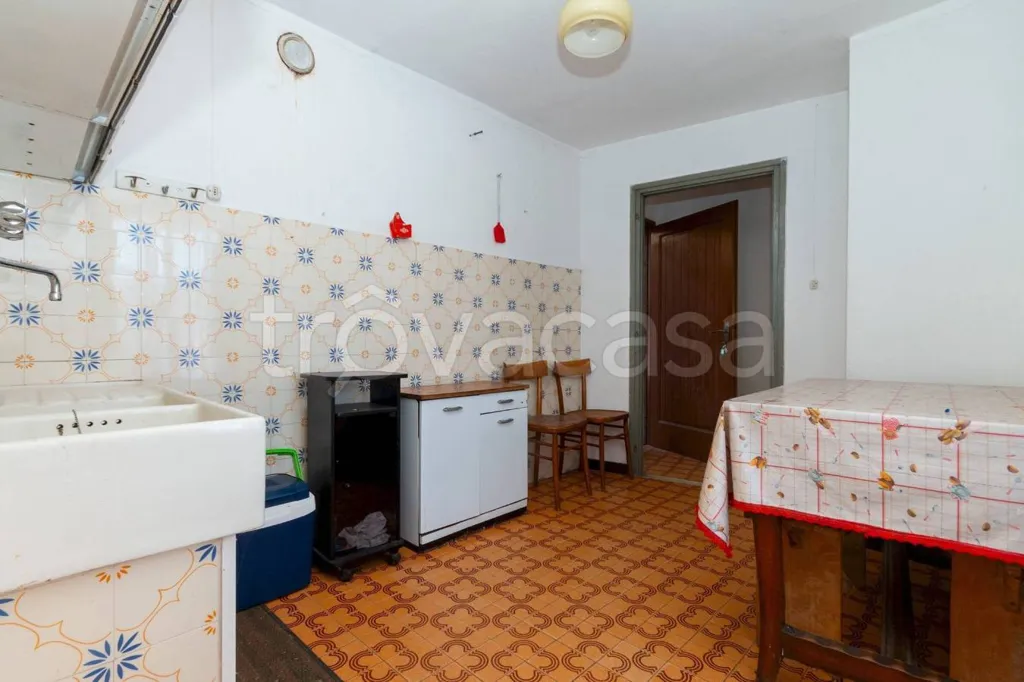 Cuisine - Baita with Panoramic View in San Damiano Macra