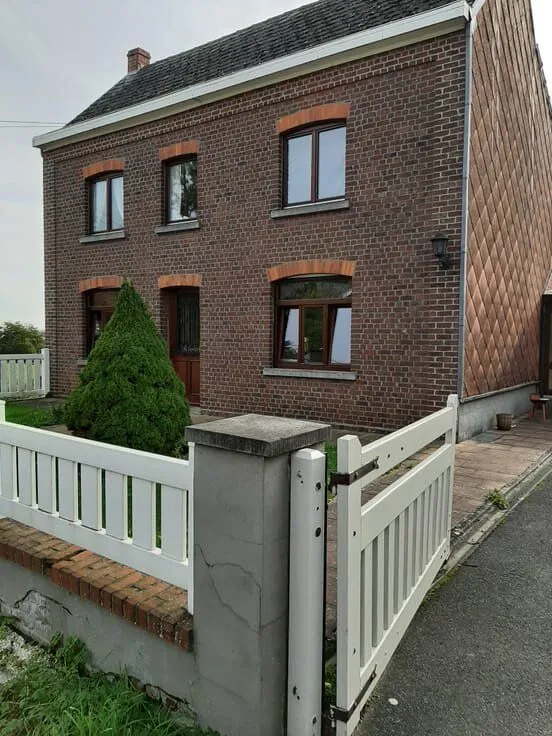 Välivaade - Four-Faced House with Large Garden in 900m² Plot