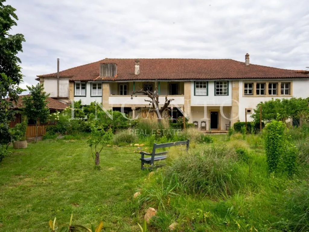 Aed - Historic Riverside Manor in Arganil