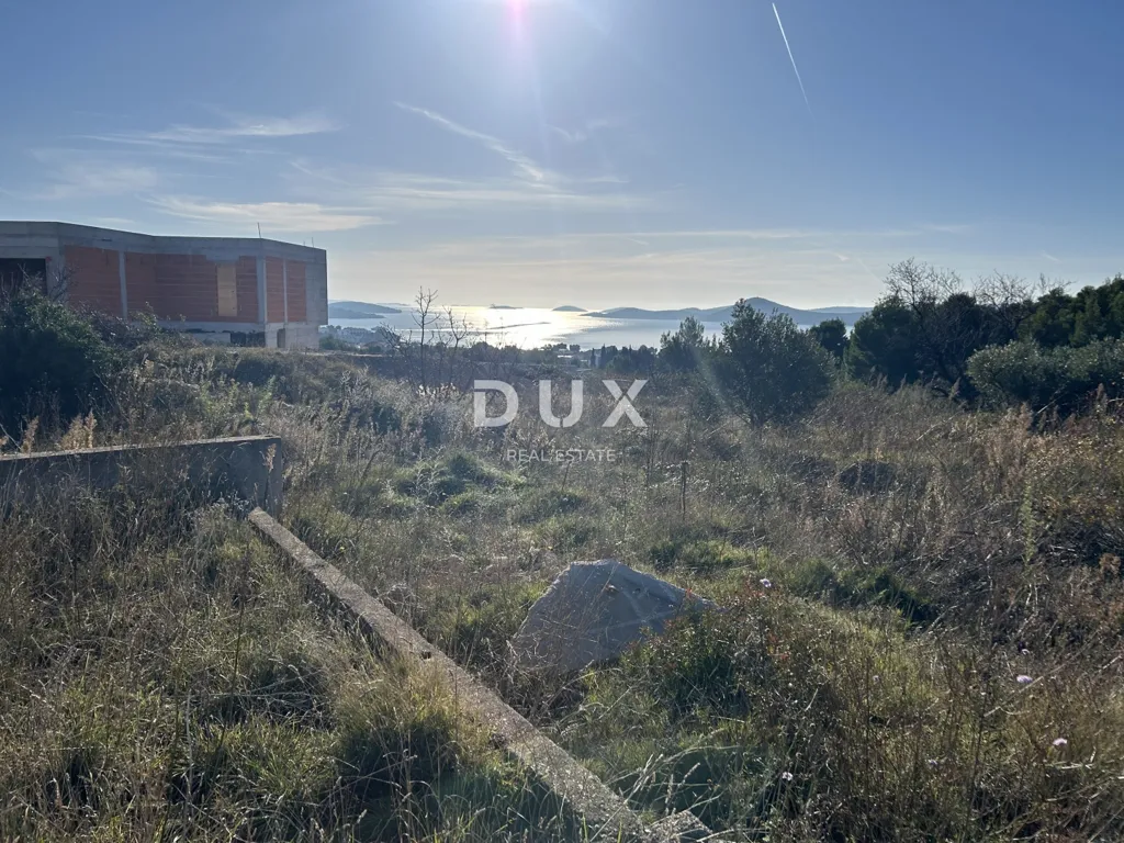 Jardin - Buildable Plot with Sea View in Vodice
