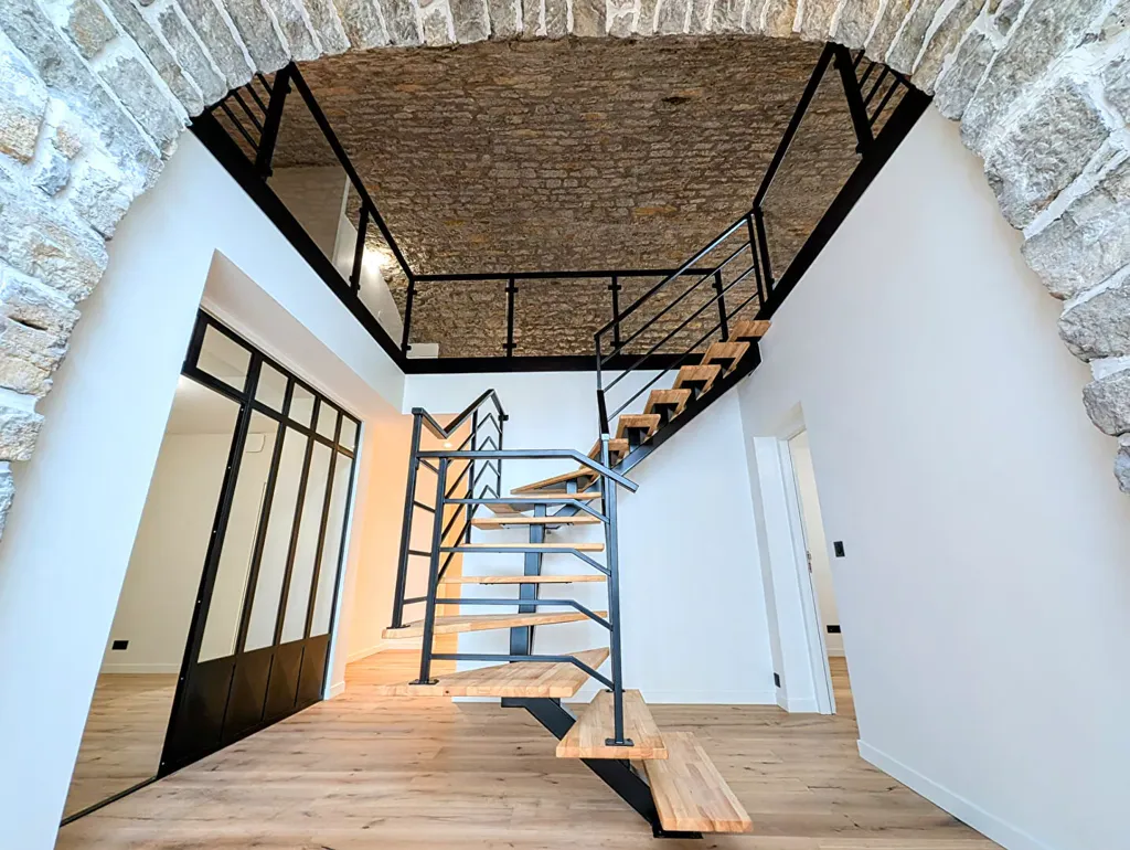 Stanze - Contemporary Loft with Balcony in Aix-les-Bains