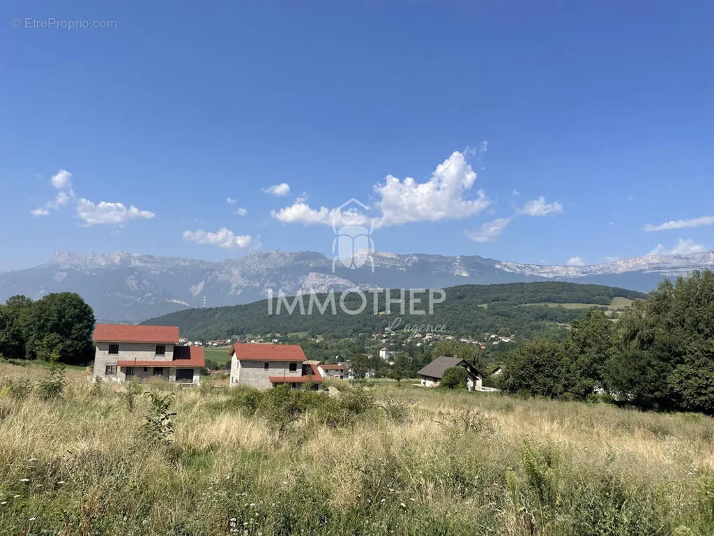 Giardino - Buildable Plot with Vercors View in Jarrie
