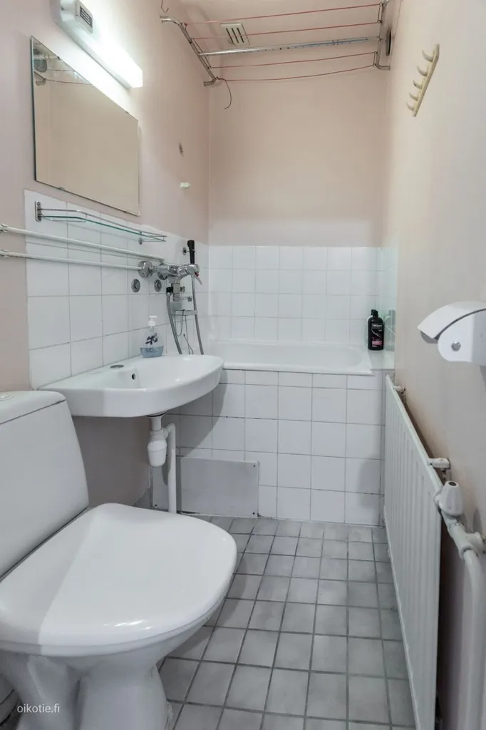 Vannitoad - Modern Studio Flat with Balcony in Heinola Centre