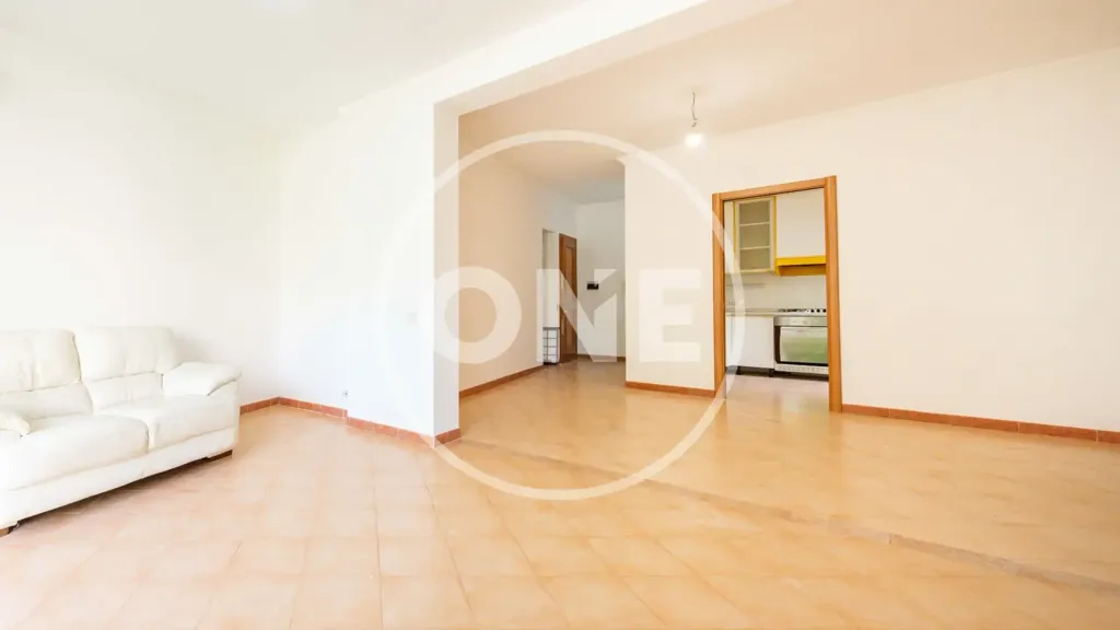 Séjour - Three-Bedroom Apartment with Balcony in Rome