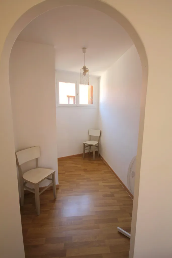 Entrée - Appartement 4 Pièces avec Terrasse à Collioure