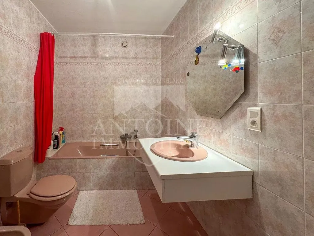 Salles de bain - Maison de Charme avec Vue Montagne à Les Houches