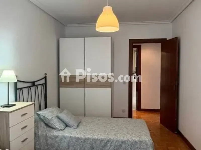Chambres - Bright Apartment with Balcony in Logroño