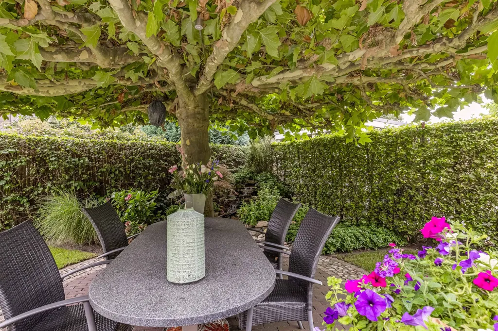 Jardin - Spacious Family Home with Garden in Eibergen