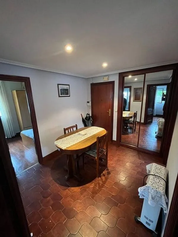 Söögituba - 2-Bedroom Flat with North-East View in Martutene