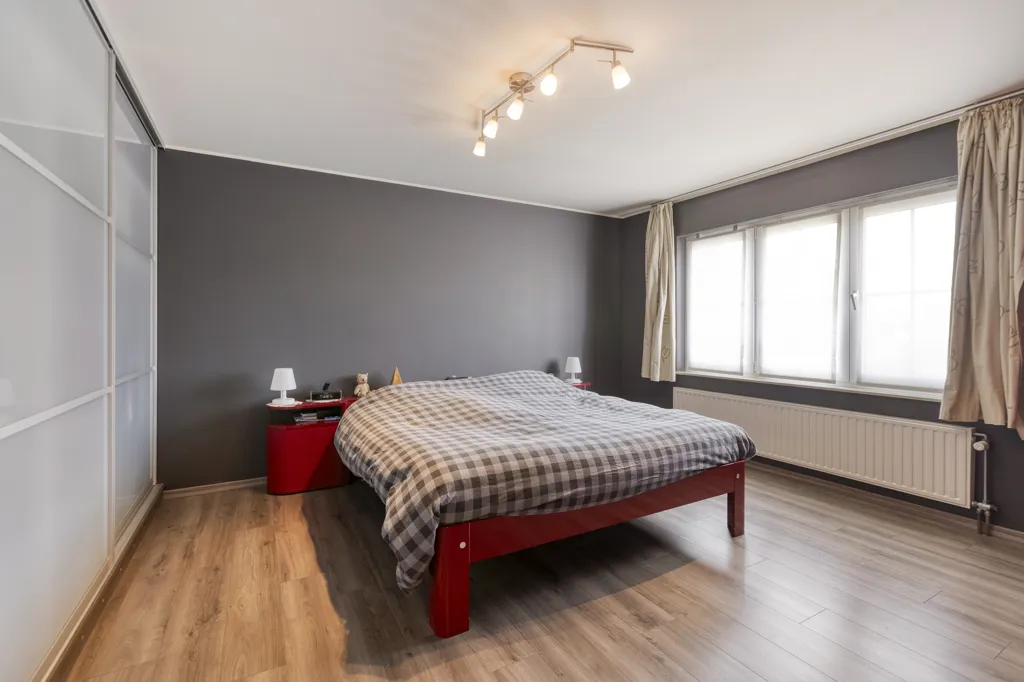 Chambres - Half-ouverte Bébouwée avec Jardin à Kuringen