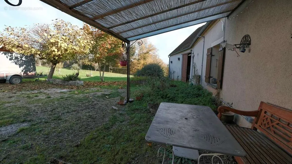 Terrass - Authentic House with Panoramic View in Champallement