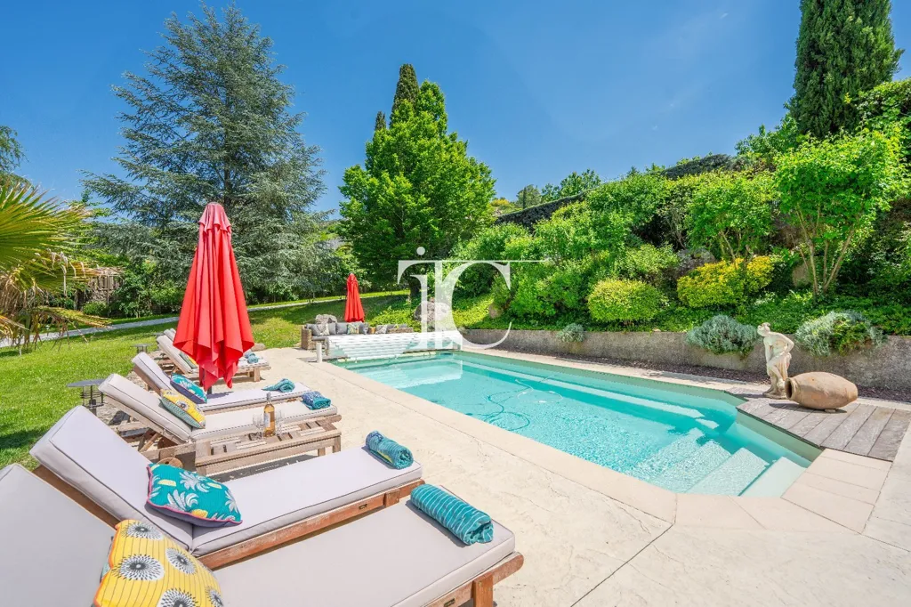 Bassein - 18th-Century Bastide with Pool in Ardèche Valley