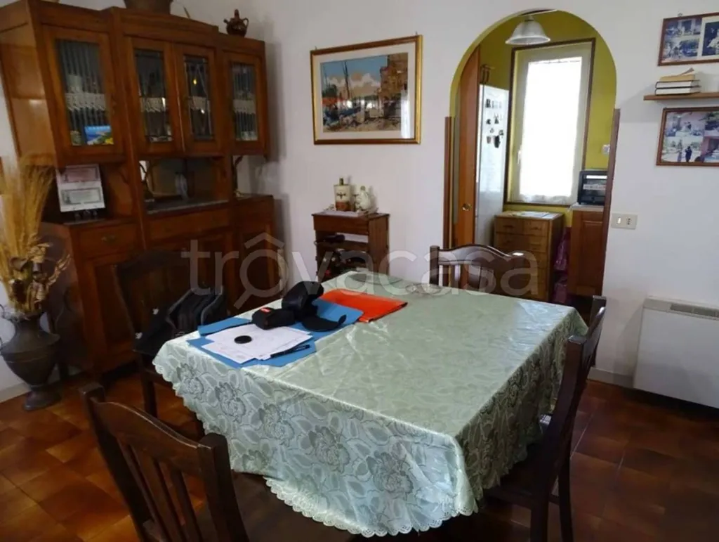 Salle à manger - Villa with Private Garden at Cisterna di Latina