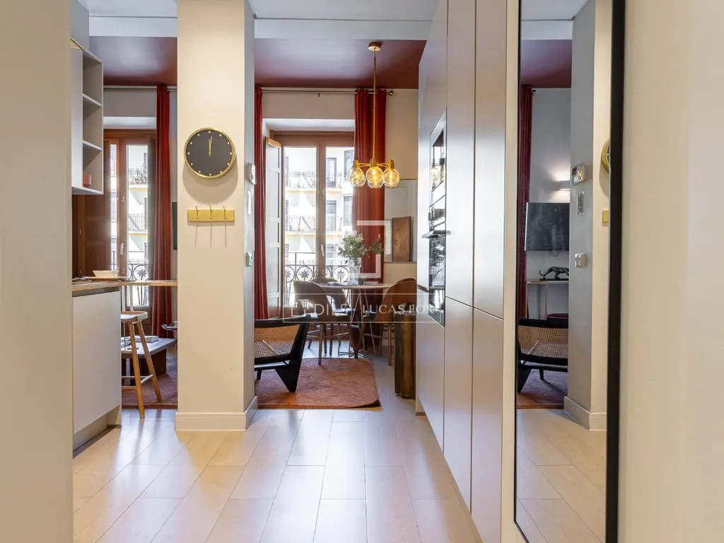 Ingresso - Modern Flat with Two Suites in Malasaña
