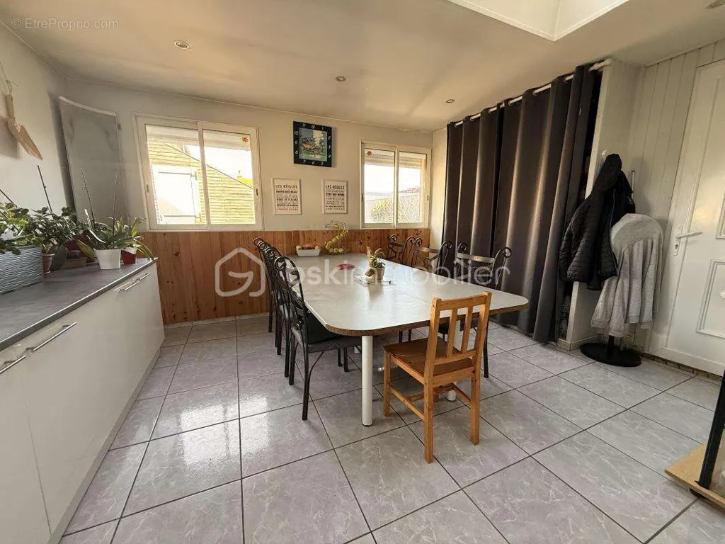 Sala da pranzo - Charming Stone House with Garden in Quiet Area