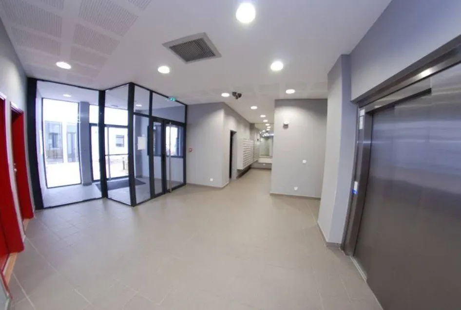 Entrée - Studio en Résidence Étudiante à Lyon 7