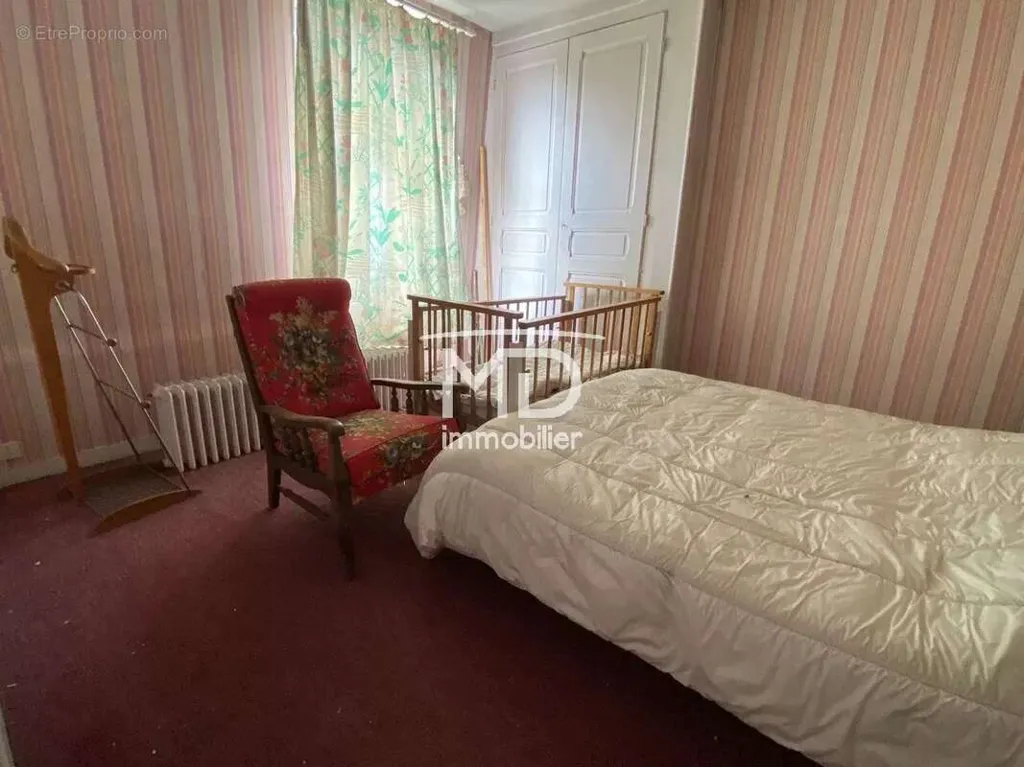 Maison 8 pièces à Evreux