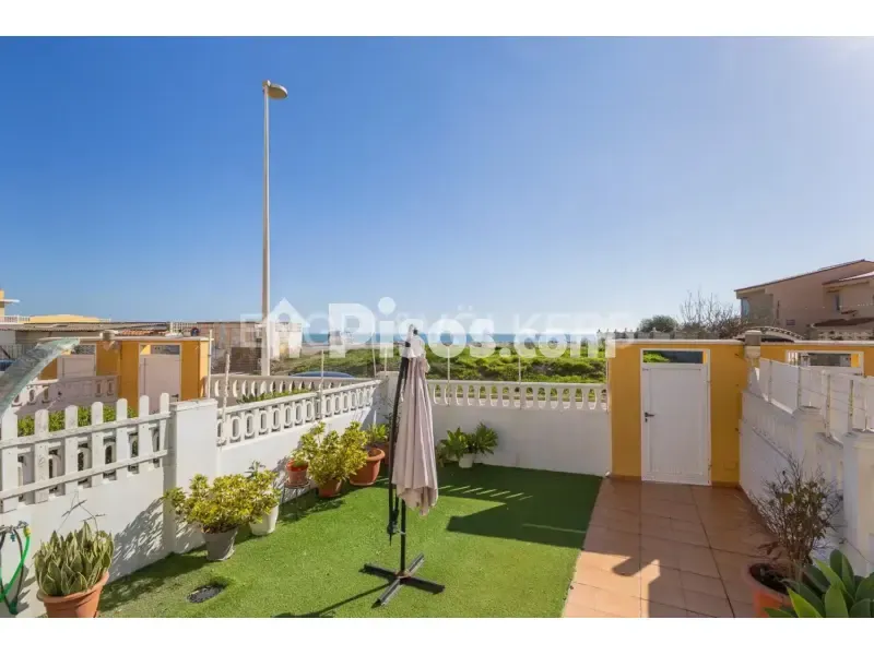 Aed - Seafront Terraced House in Cullera