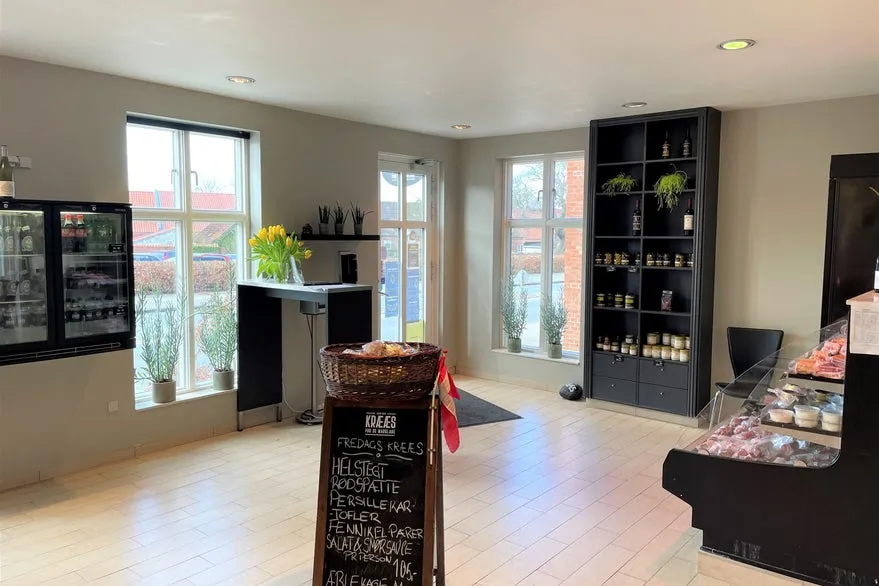Pièces - Modern Delicatessen in Central Varde