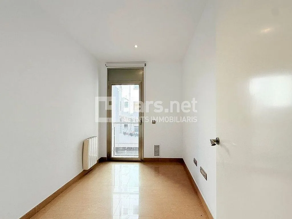 hallway_entrance