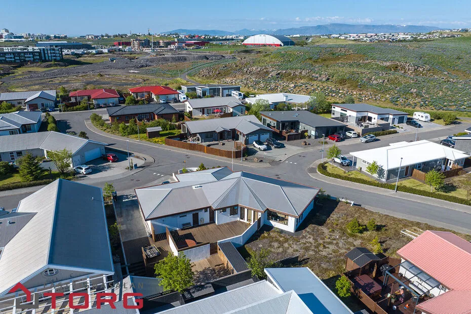 Maison 5 pièces à Hafnarfjörður